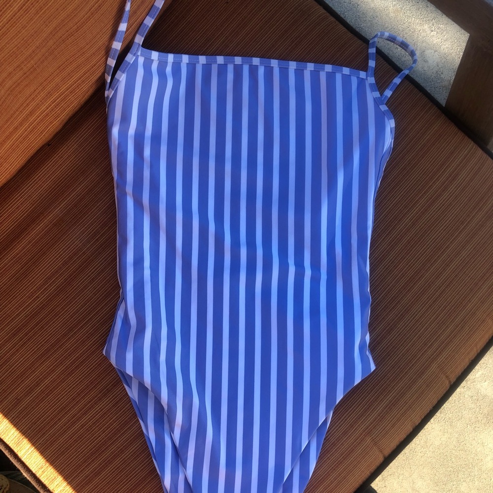 Never worn, no tags. Light blue and white stripes.